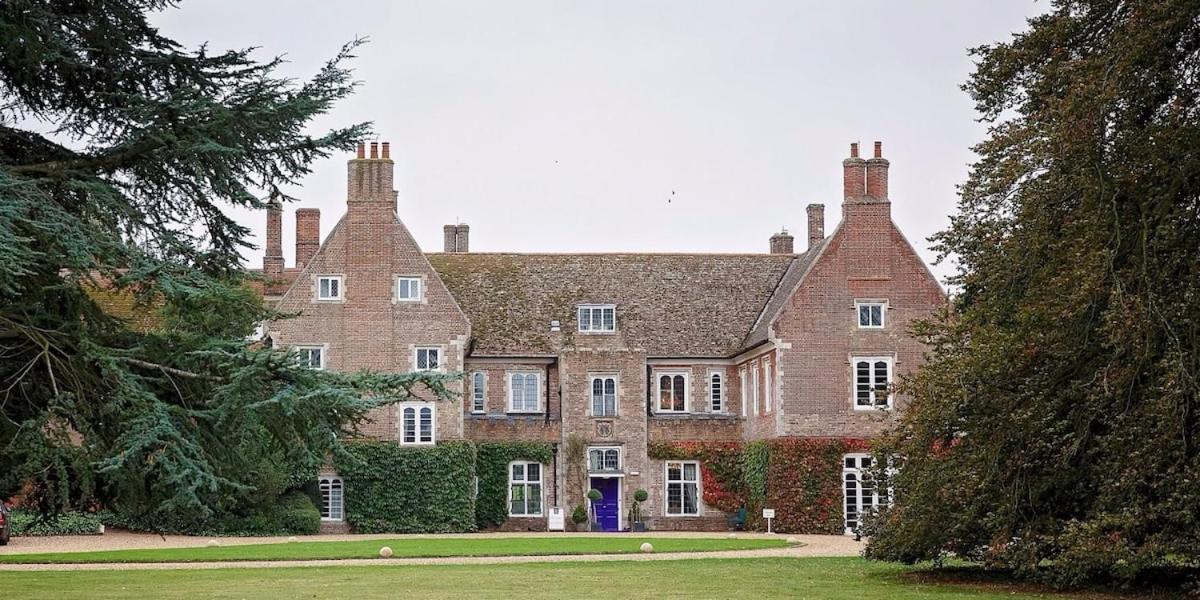 Hockwold Hall - Former Royal Residence Hockwold cum Wilton Exterior photo